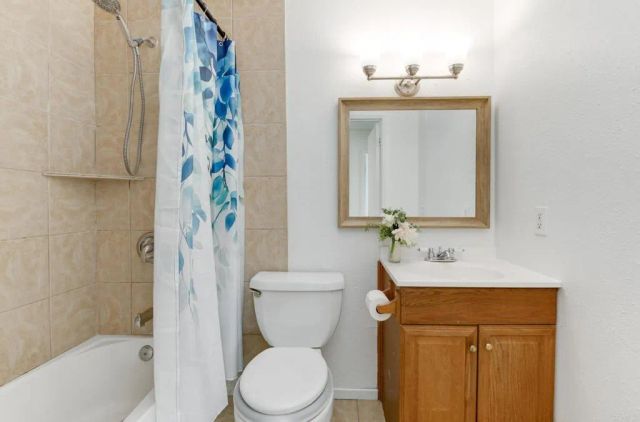 9860 Buena Vista Avenue 3, Santee, CA 92071