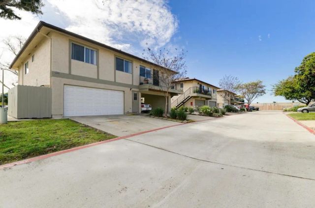 9860 Buena Vista Avenue 3, Santee, CA 92071