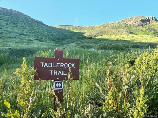 19552 W 55th Lane, Golden, CO 80403