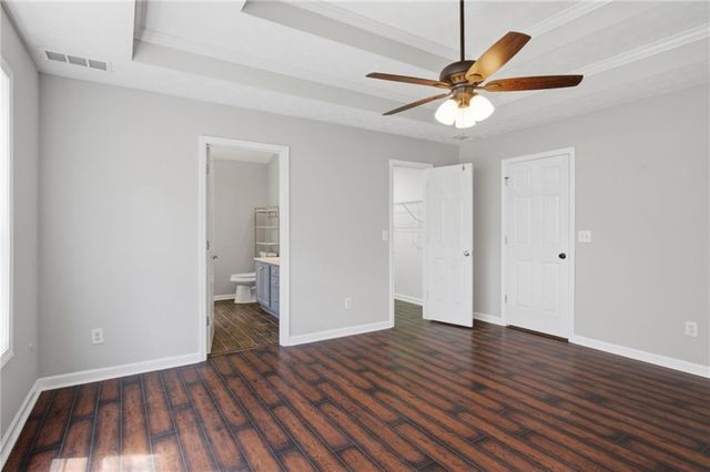 6078 Hillsdale Circle, Flowery Branch, GA 30542