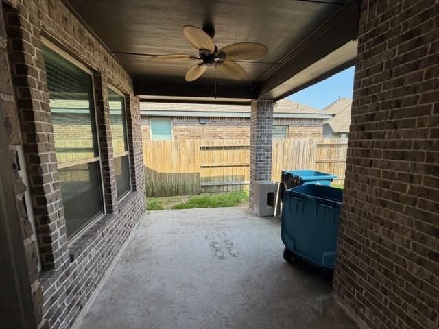 15746 Highlands Cove Drive, Humble, TX 77346