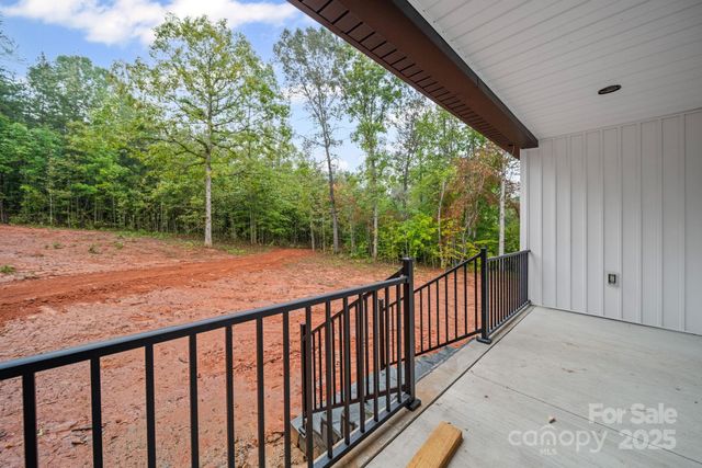 354 Bluegill Lane 23, Statesville, NC 28625