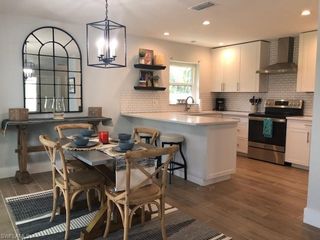 235 Lanchester CT 42, Naples, FL 34112