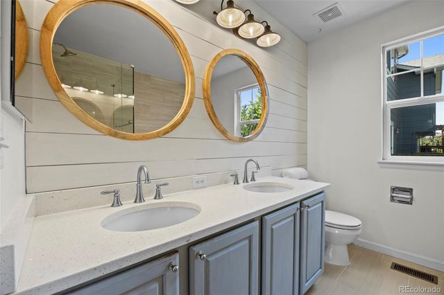 21499 E Nassau Avenue, Aurora, CO 80013