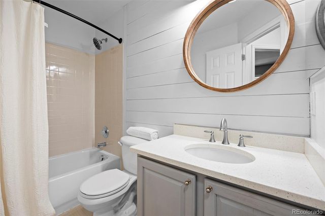 21499 E Nassau Avenue, Aurora, CO 80013