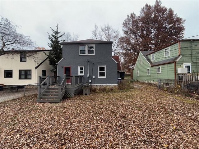 7336 Grand Avenue, Kansas City, MO 64114