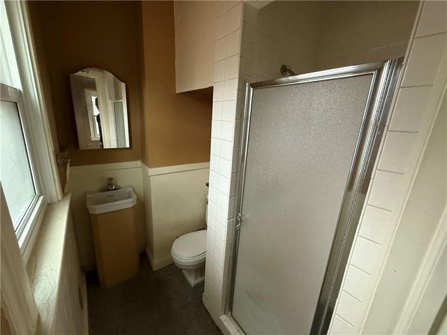 7336 Grand Avenue, Kansas City, MO 64114