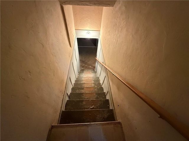 7336 Grand Avenue, Kansas City, MO 64114