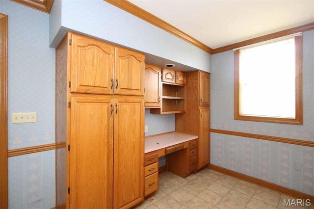 4204 Frank Scott Parkway West, Belleville, IL 62223