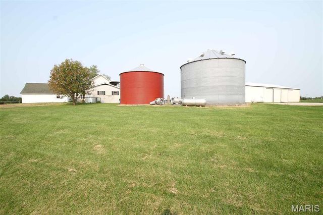 4204 Frank Scott Parkway West, Belleville, IL 62223