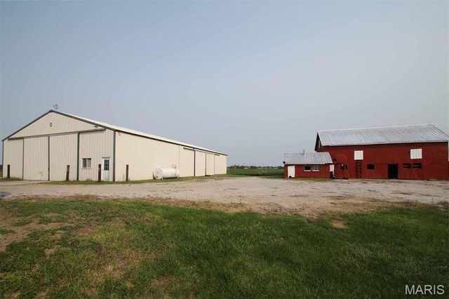 4204 Frank Scott Parkway West, Belleville, IL 62223