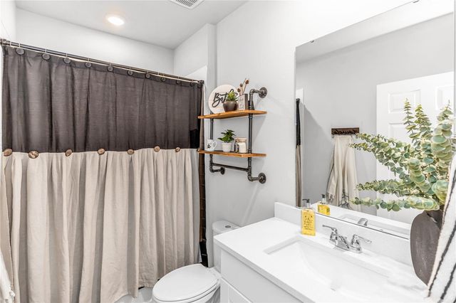 224 TOWNS CIRCLE, Haines City, FL 33844