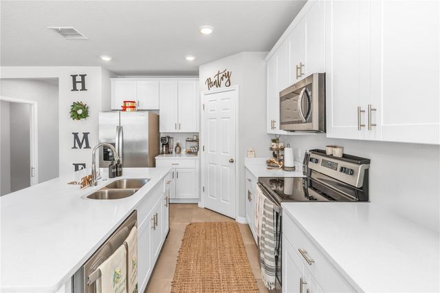 224 TOWNS CIRCLE, Haines City, FL 33844