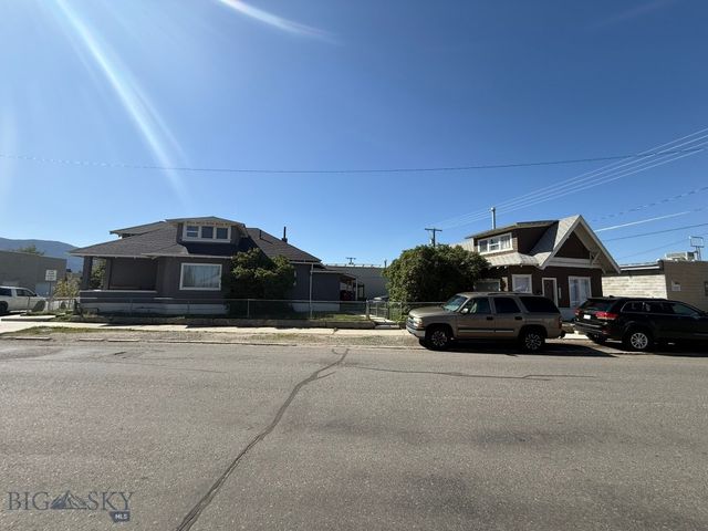 1712 George Street, Butte, MT 59701