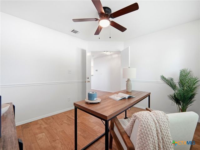 617 Riverway Lane, Leander, TX 78641