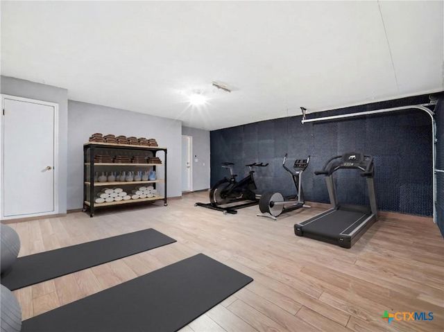 617 Riverway Lane, Leander, TX 78641