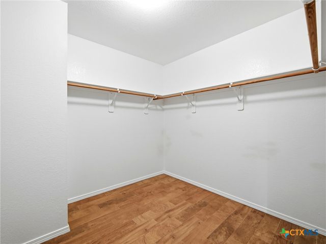 617 Riverway Lane, Leander, TX 78641