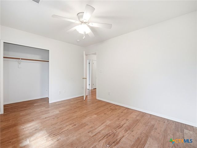 617 Riverway Lane, Leander, TX 78641