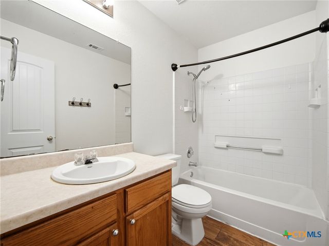 617 Riverway Lane, Leander, TX 78641