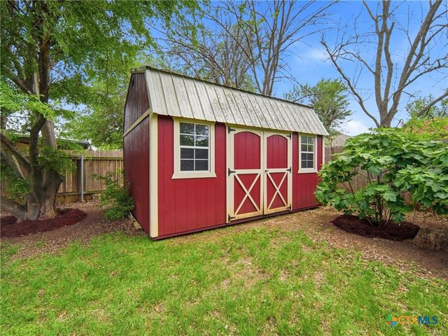 617 Riverway Lane, Leander, TX 78641