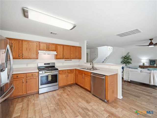 617 Riverway Lane, Leander, TX 78641