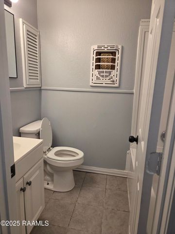 103 Leahy Drive, Lafayette, LA 70506