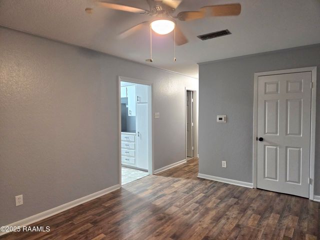 103 Leahy Drive, Lafayette, LA 70506