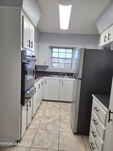 103 Leahy Drive, Lafayette, LA 70506
