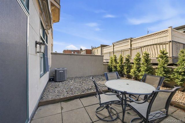 100 Sheldrake Place 2, Mamaroneck, NY 10543