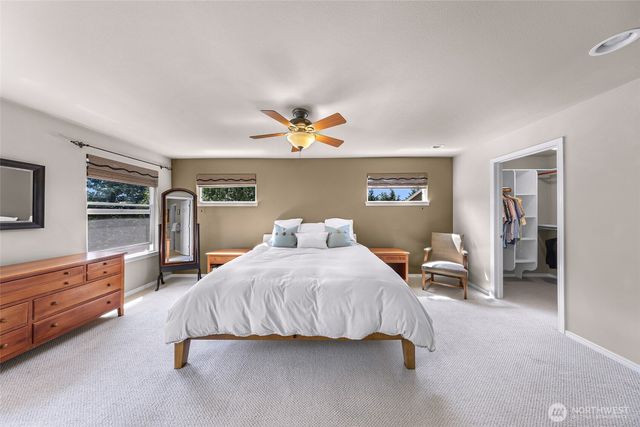 810 S Hills Drive, Bellingham, WA 98229