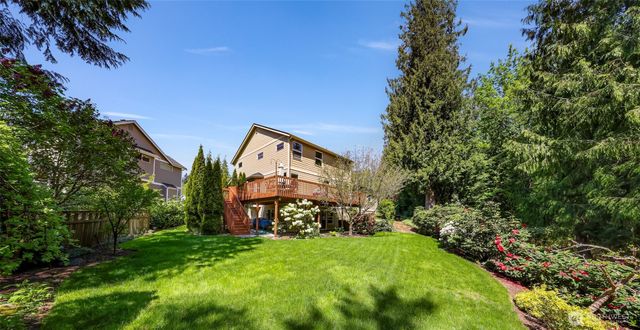 810 S Hills Drive, Bellingham, WA 98229