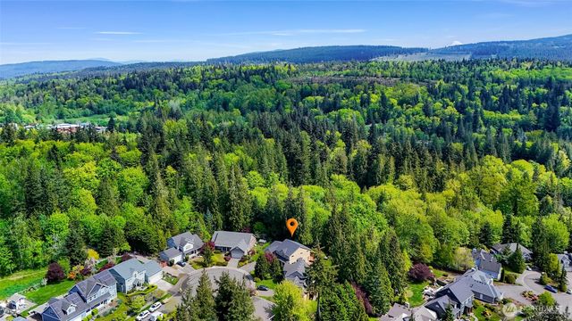 810 S Hills Drive, Bellingham, WA 98229