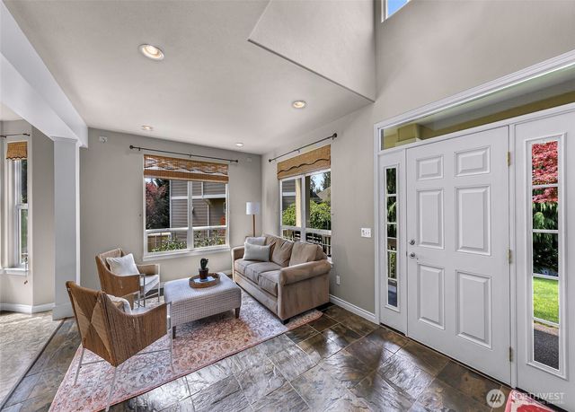 810 S Hills Drive, Bellingham, WA 98229