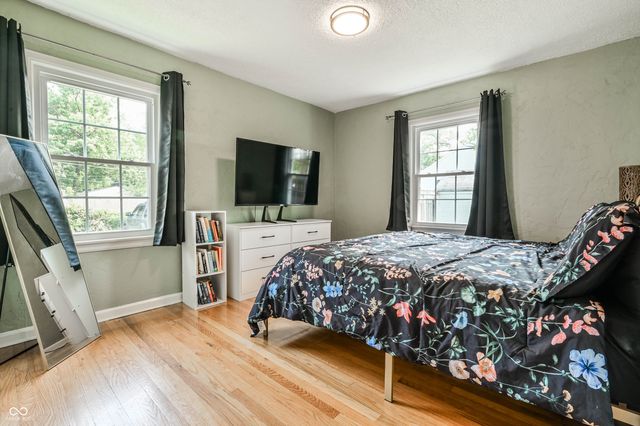2404 Northview Avenue, Indianapolis, IN 46220