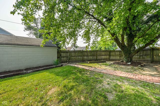 2404 Northview Avenue, Indianapolis, IN 46220