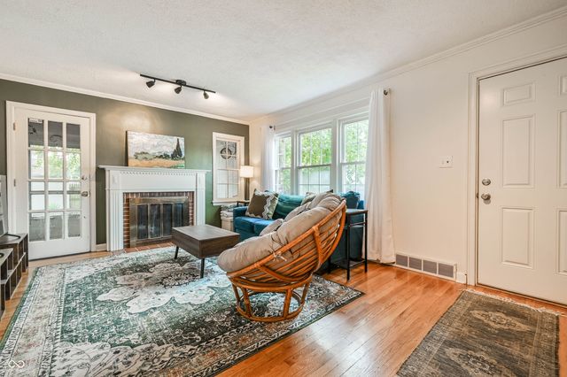 2404 Northview Avenue, Indianapolis, IN 46220