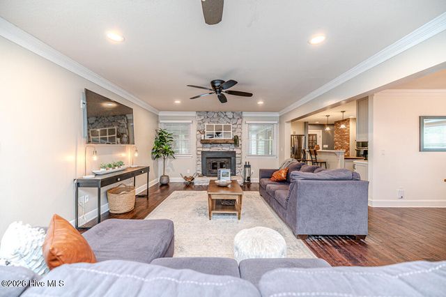 410 Edinboro Drive, Southern Pines, NC 28387