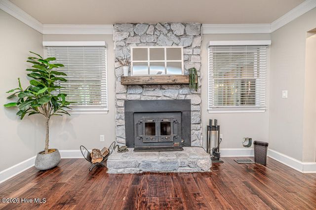 410 Edinboro Drive, Southern Pines, NC 28387