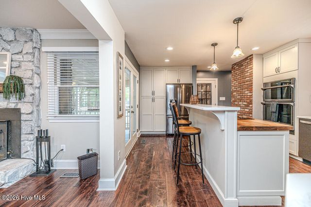 410 Edinboro Drive, Southern Pines, NC 28387