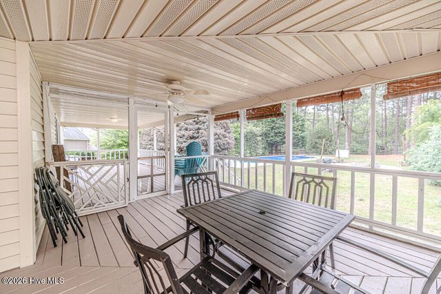 410 Edinboro Drive, Southern Pines, NC 28387