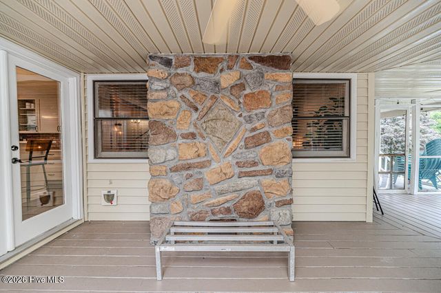 410 Edinboro Drive, Southern Pines, NC 28387