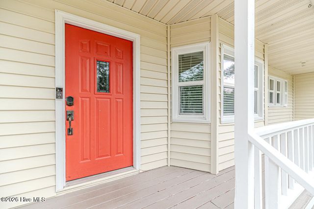 410 Edinboro Drive, Southern Pines, NC 28387