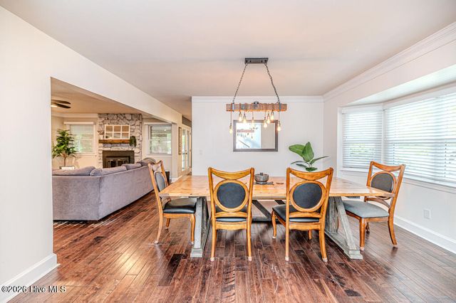 410 Edinboro Drive, Southern Pines, NC 28387