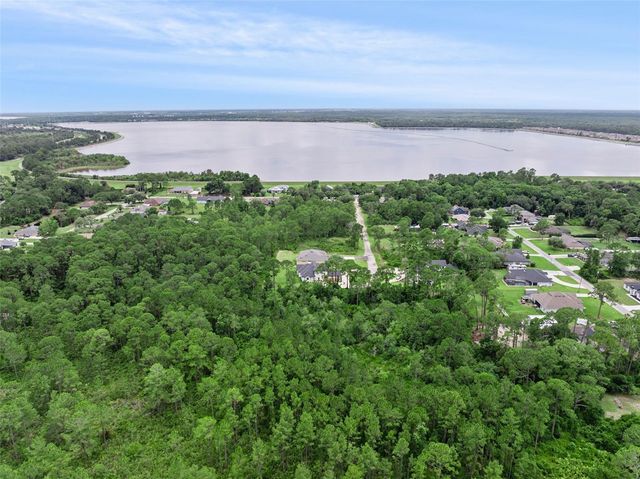 35 FYFE AVENUE, Debary, FL 32713