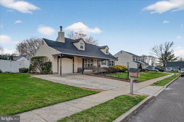 502 ANNE LN, Fairless Hills, PA 19030