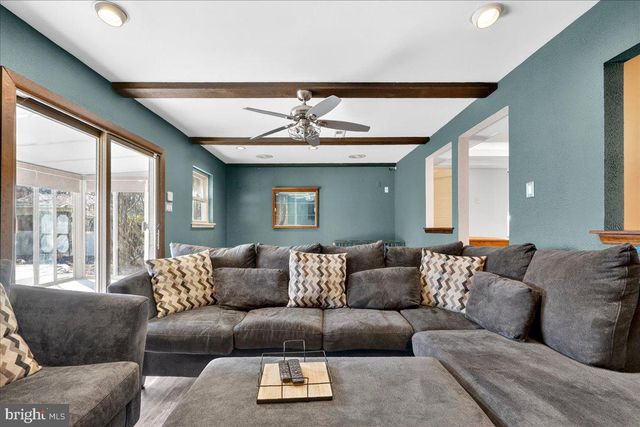 502 ANNE LN, Fairless Hills, PA 19030