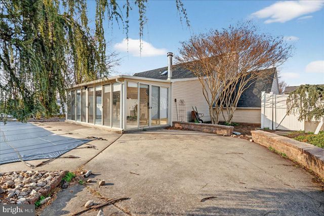 502 ANNE LN, Fairless Hills, PA 19030