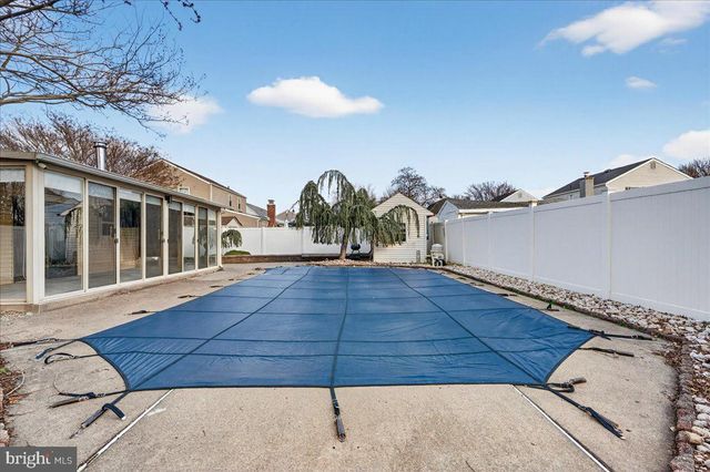 502 ANNE LN, Fairless Hills, PA 19030