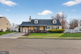 502 ANNE LN, Fairless Hills, PA 19030