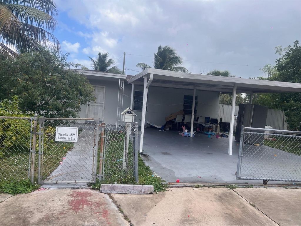 16531 NW 18th Ct, Miami Gardens, FL 33054